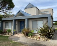 Australia VIC Smiths Beach vacation rental compare prices direct by owner 6778461