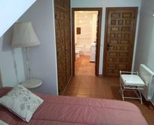 Spain Castile and Leon Pedraza vacation rental compare prices direct by owner 4584563