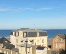 France Bretagne Saint-Malo vacation rental compare prices direct by owner 5680290