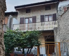 Italy Lombardy Tignale vacation rental compare prices direct by owner 5131607