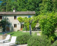 Italy Umbria Montone vacation rental compare prices direct by owner 4996481