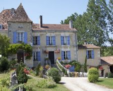 France Nouvelle-Aquitaine Montmoreau vacation rental compare prices direct by owner 4104451