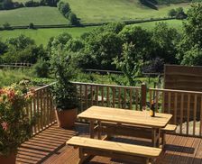 United Kingdom Wales Pont Robert, Powys vacation rental compare prices direct by owner 4858017