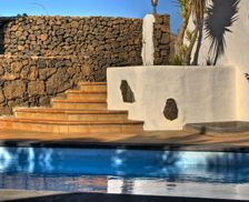 Spain CN Tinajo vacation rental compare prices direct by owner 4132993