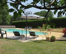 France Nouvelle-Aquitaine Saint-Martial-de-Nabirat vacation rental compare prices direct by owner 4813849