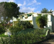 Italy Sardegna Sarroch vacation rental compare prices direct by owner 6561494