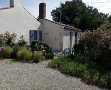 France Vendee Saint-Vincent-Sur-Graon vacation rental compare prices direct by owner 4385215