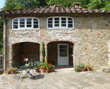 Italy Tuscany mobbiano vacation rental compare prices direct by owner 4696344