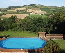 France Auvergne-Rhone-Alpes Montmiral vacation rental compare prices direct by owner 4586161