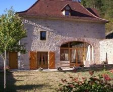 France Occitanie Saint-Cirq-Lapopie vacation rental compare prices direct by owner 4344004