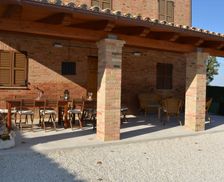 Italy Marche Sant'Angelo in Pontano vacation rental compare prices direct by owner 4575426