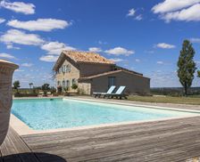 France Nouvelle-Aquitaine Moncrabeau vacation rental compare prices direct by owner 4322058