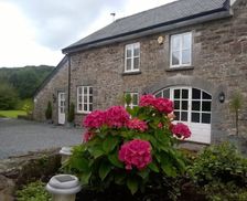 United Kingdom Wales Whitland vacation rental compare prices direct by owner 5180333