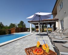 Croatia Istria (county) PAZIN vacation rental compare prices direct by owner 4790757