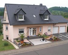 Germany Rhineland-Palatinate Bausendorf vacation rental compare prices direct by owner 4947576