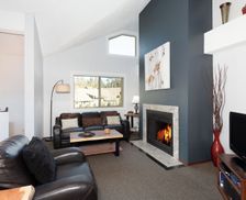 Canada British Columbia Whistler vacation rental compare prices direct by owner 11466873