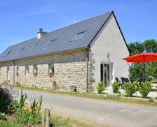 France Bretagne Plogonnec vacation rental compare prices direct by owner 6773069