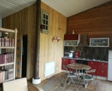 France Nouvelle-Aquitaine Saint-Sornin vacation rental compare prices direct by owner 5087061