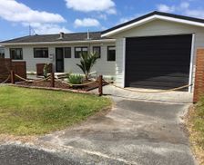 New Zealand Auckland Region Omaha vacation rental compare prices direct by owner 5234426