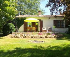 France Nouvelle-Aquitaine Saint-Mathieu vacation rental compare prices direct by owner 33261873