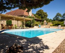 France Nouvelle-Aquitaine Pezuls vacation rental compare prices direct by owner 4389129