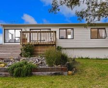 New Zealand Auckland Omaha Beach vacation rental compare prices direct by owner 5802008