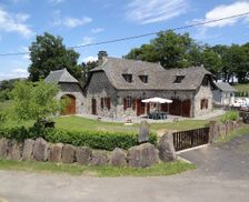 France Occitanie Lacroix-Barrez vacation rental compare prices direct by owner 4002519