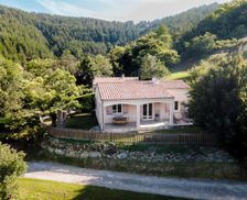 France Auvergne-Rhône-Alpes Asperjoc vacation rental compare prices direct by owner 3895202