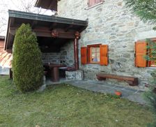 Italy Valle d'Aosta Chatillon vacation rental compare prices direct by owner 4765447