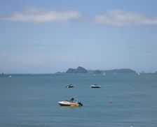 New Zealand Simpson's Beach Whitianga vacation rental compare prices direct by owner 10980640