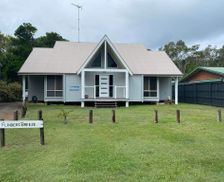 Australia QLD Amity Point vacation rental compare prices direct by owner 6591967