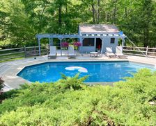 United States New York Stone Ridge vacation rental compare prices direct by owner 1120187