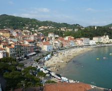 Italy Liguria Lerici vacation rental compare prices direct by owner 4542990