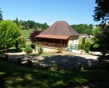 France Nouvelle-Aquitaine Saint-Martial-De-Nabirat vacation rental compare prices direct by owner 4178987