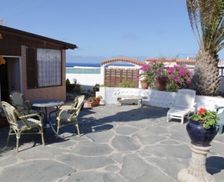 Spain Canarias Telde vacation rental compare prices direct by owner 4303456