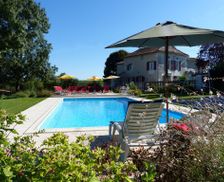 France Nouvelle-Aquitaine Villetoureix vacation rental compare prices direct by owner 4691507