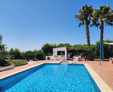 Spain Andalucia Lora Del Rio vacation rental compare prices direct by owner 4532676