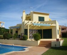 Portugal Faro Armação de Pêra vacation rental compare prices direct by owner 10276648