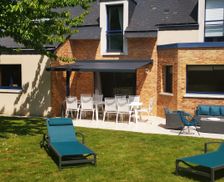 France Bretagne Dinard vacation rental compare prices direct by owner 4218384