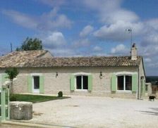 France Nouvelle-Aquitaine Saint-Méard-De-Gurçon vacation rental compare prices direct by owner 3981910