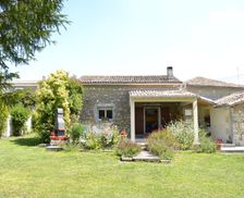 France  saint fort sur gironde vacation rental compare prices direct by owner 4068729