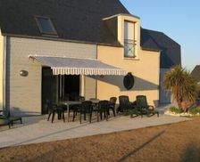 France Normandie Saint-Jean-De-La-Rivière vacation rental compare prices direct by owner 5209330