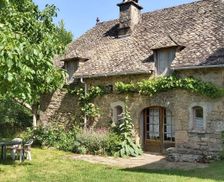 France Nouvelle-Aquitaine Mercœur vacation rental compare prices direct by owner 4289119