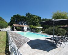 France Nouvelle-Aquitaine Étaules vacation rental compare prices direct by owner 4171402