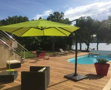 France Provence-Alpes-Côte-DAzur Istres vacation rental compare prices direct by owner 6784185