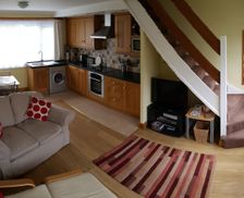 United Kingdom  Freshwater East vacation rental compare prices direct by owner 3953323