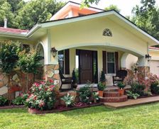 United States Arkansas Springdale vacation rental compare prices direct by owner 1238188