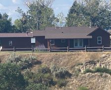 United States Wyoming Meeteetse vacation rental compare prices direct by owner 358373