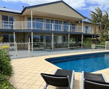 Australia VIC Lakes Entrance vacation rental compare prices direct by owner 6579848