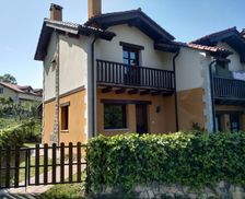 Spain Cantabria Pechón vacation rental compare prices direct by owner 4970151